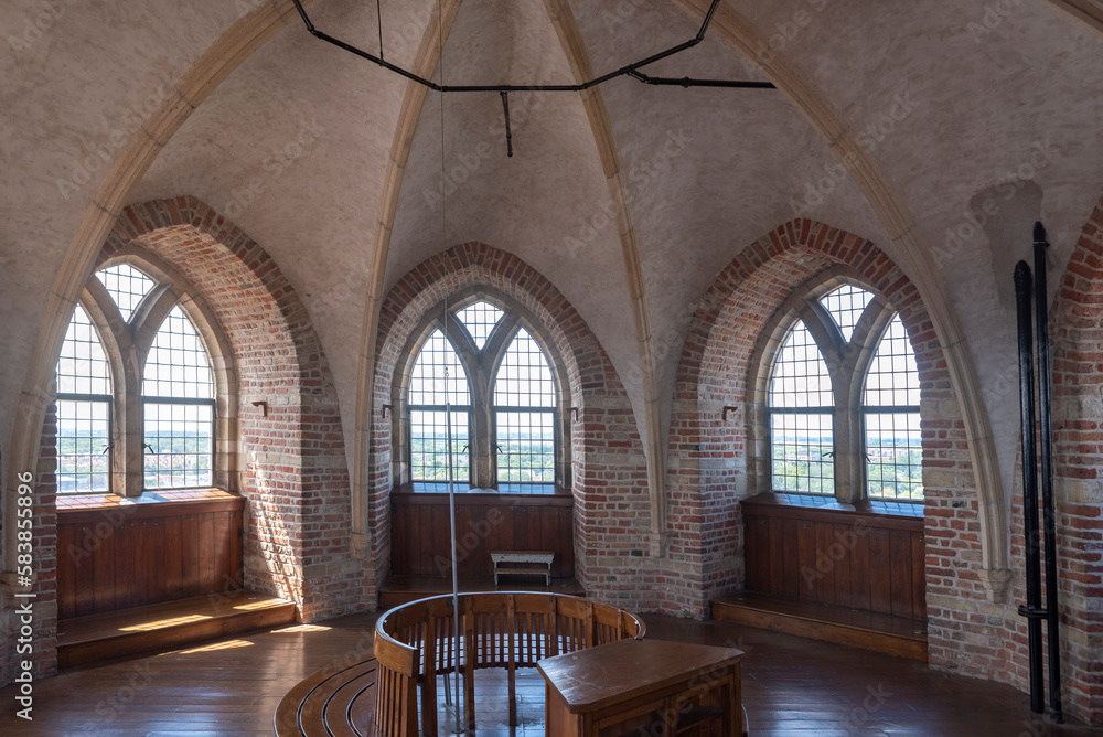 Aussichtsgalerie des Kirchturmes Lange Jahn in Middelburg. Provinz Zeeland in den Niederlanden