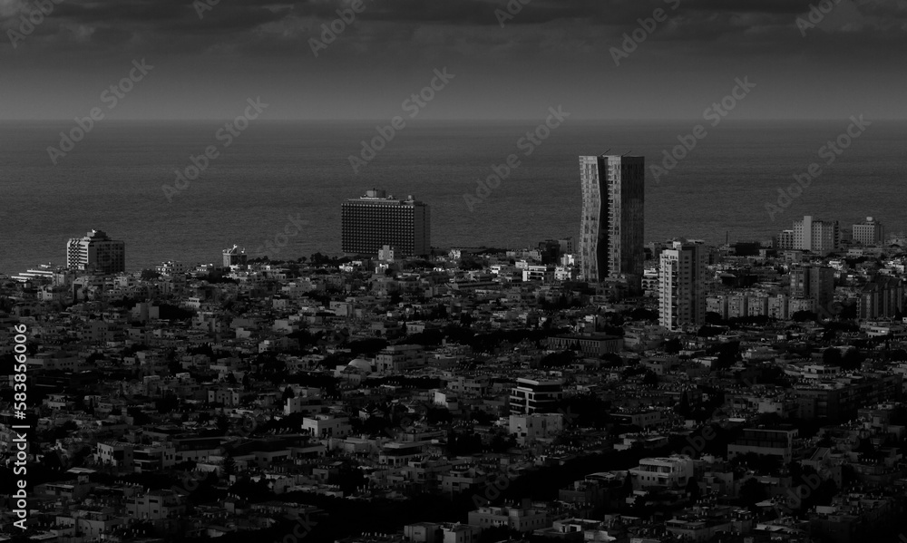 Fototapeta premium Tel Aviv black and white dark top skyline view