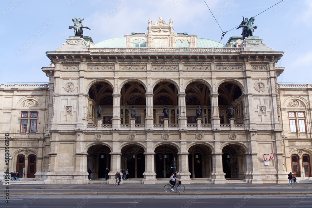 Vienna (Austria). Main facade of the Vienna State Opera.