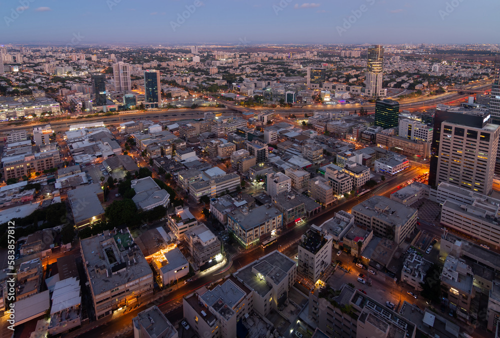 Obraz premium Tel Aviv and Ramat Gan night top view