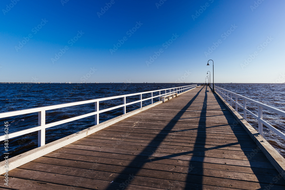 Obraz premium Kerford Rd Pier at Sunset in Melbourne Australia