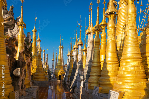 Indein stupas (In Dein), Lake Inle, Shan State