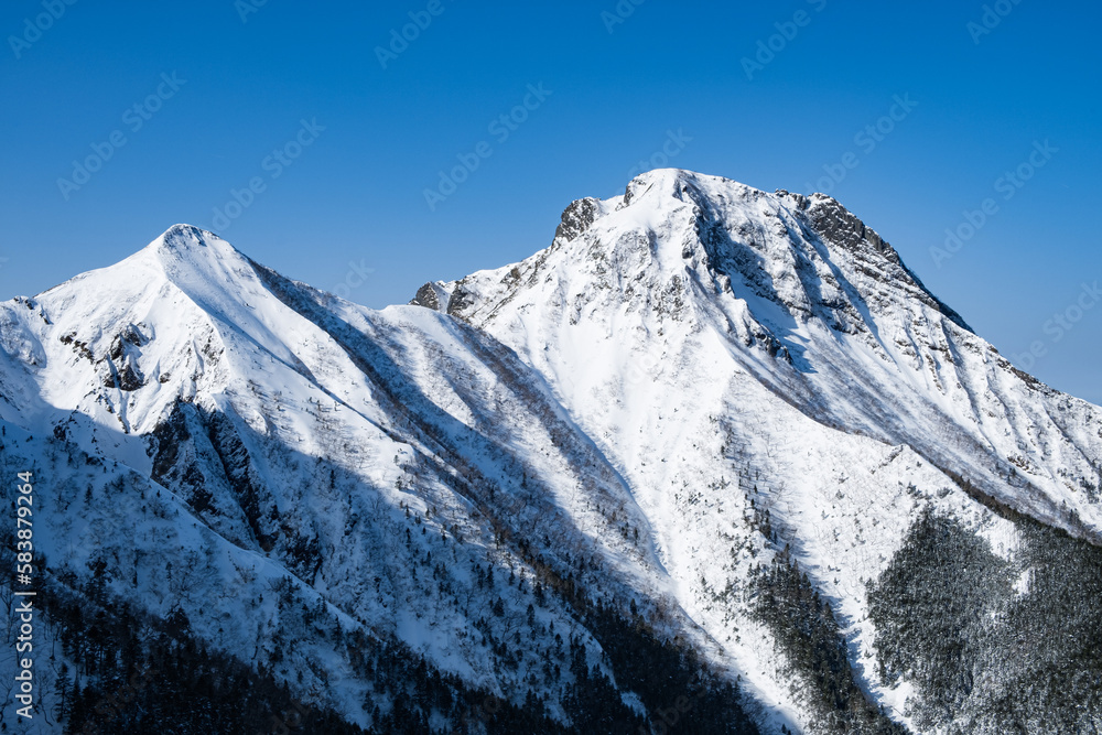 美しき冬の山