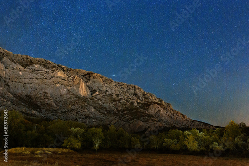 montagne de nuit 