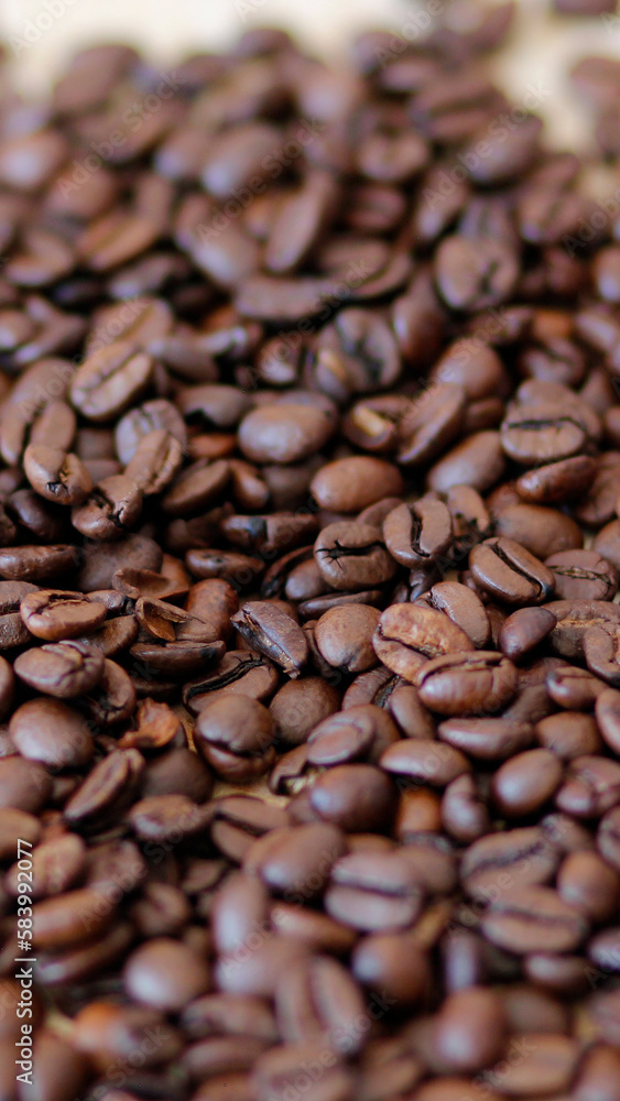 coffee beans background, roasted coffee beans on wooden table, roasted coffee beans as vertical background, smartphone wallpapers, vertical mobile wallpapers, brown coffee beans background coffee beans background, roasted coffee beans on wooden table, roasted coffee beans as vertical background, smartphone wallpapers, vertical mobile wallpapers, brown coffee beans background