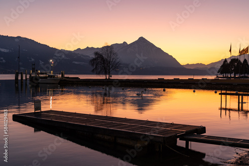 Evening mood at the lake of Thun in Unterseen in Switzerland © Robert