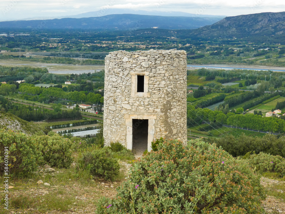 Stone telegraph tower of Chappe, classified as a historical monument, it is located at the top of the Orgon plateau in the Alpilles in Provence in France and dominates the Durance river and its valley