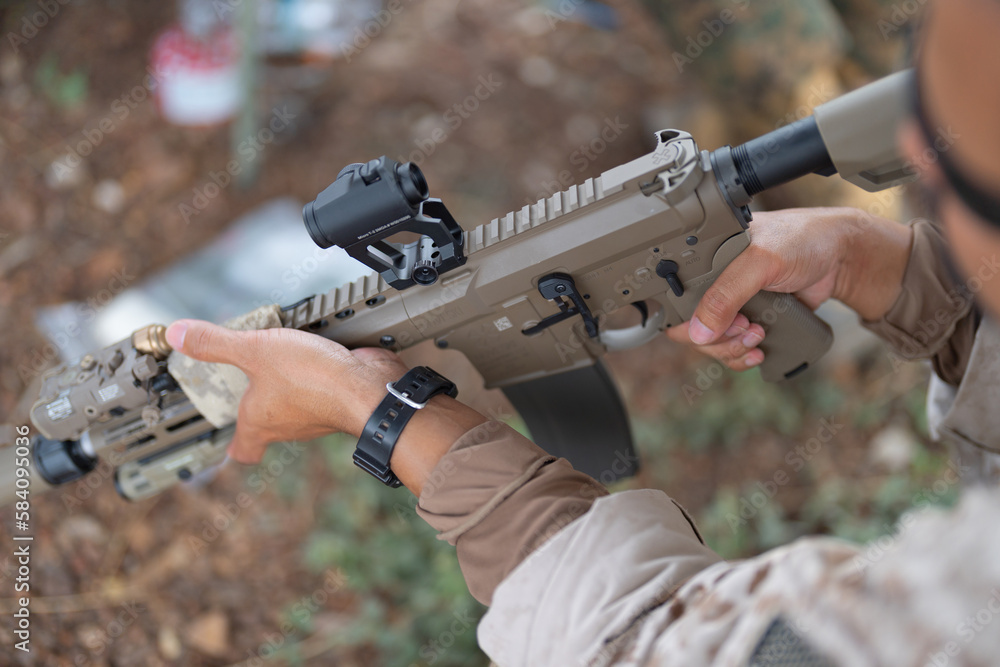 Foto de Gun weapons bags and bullets for Army marine corps soldier ...