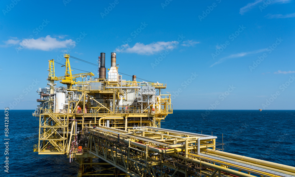 Offshore oil and gas wellhead remote platform which produced raw material for sent to onshore refinery, power generation and petrochemical industry. Offshore oil and gas wellhead remote platform which produced raw material for sent to onshore refinery, power generation and petrochemical industry.