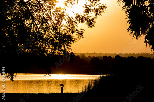 Fotografia Karsome lake at dusk, Togo.