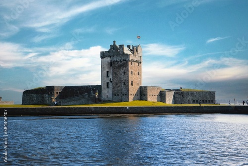 Valokuva Broughty Castle, a historic castle on the banks of the River Tay in Broughty Fer