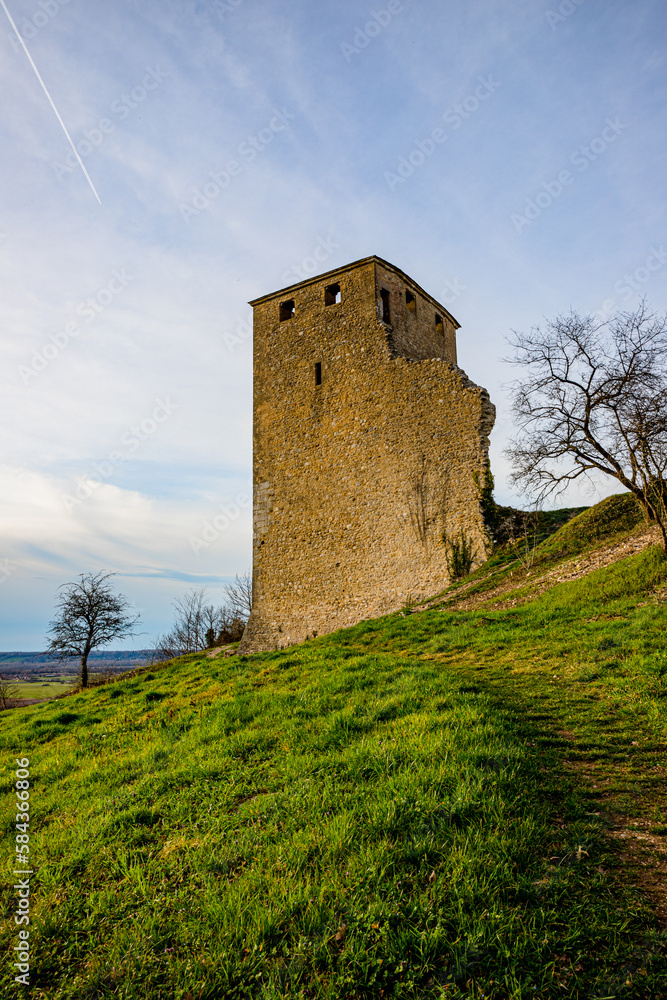 Tour de Saint Denis en Bugey