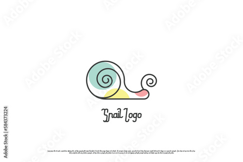 Minimalist snail logo design illustration. Conch snail animal minimalist line art creative creative idea. cute animal aesthetic vibes. Cute little tiny animal design.