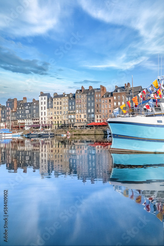 Canvas Print Honfleur, beautiful city in France, the harbor.