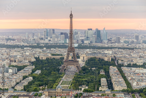 The Eiffel Tower in Paris © Wieslaw