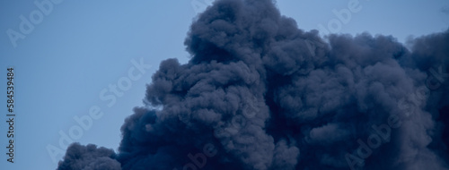 Black smoke from fire burning go to sky make more hi pollution destroying the environment and the health of the population of large cities.