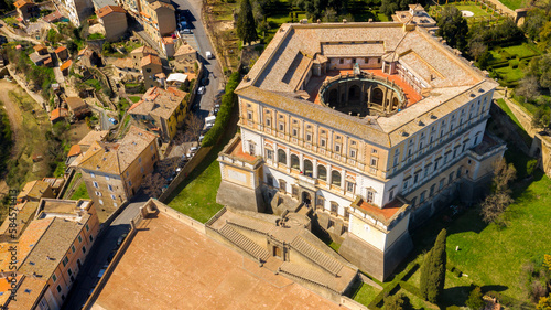 Fotografie Aerial view of the Villa Farnese, a pentagonal mansion in Caprarola, near Viterbo, Italy