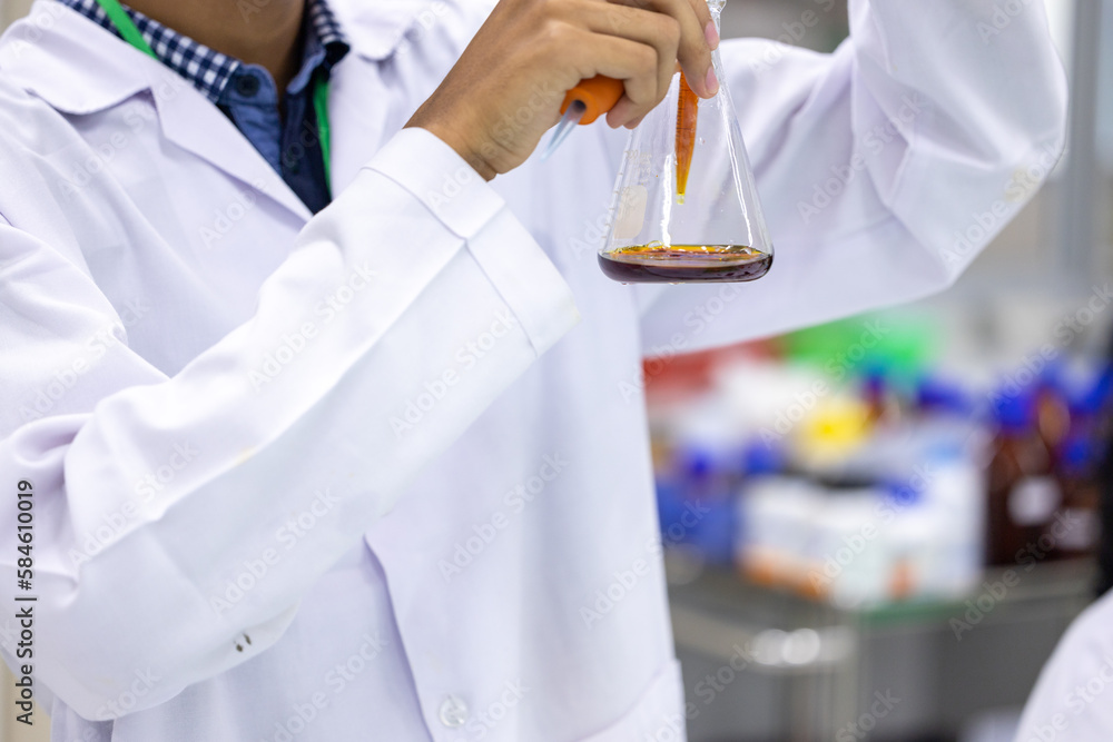 Titration method for determining salt iodate and salt iodide content in