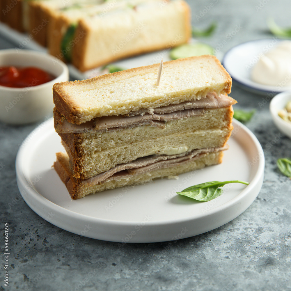 Sandwiches with cheese and ham