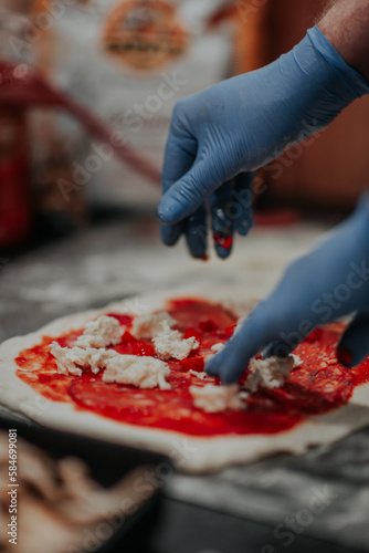 Obraz na płótnie Pizza z pieca opalanego drewnem. w salonie