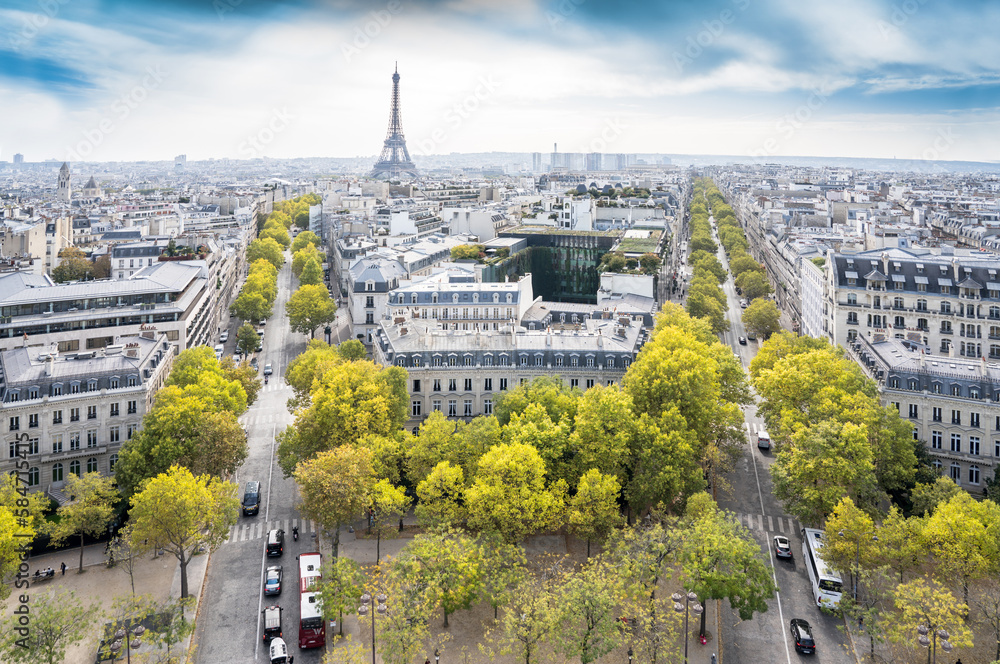 Naklejka premium Panorama view from Triumphal Arch, Paris, France