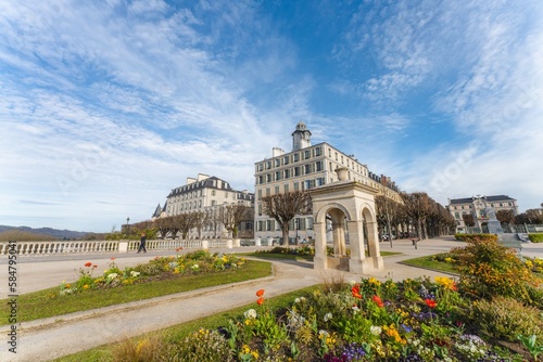Fontaine Alfred de Vigny and the Place Royale during spring time in Pau / France