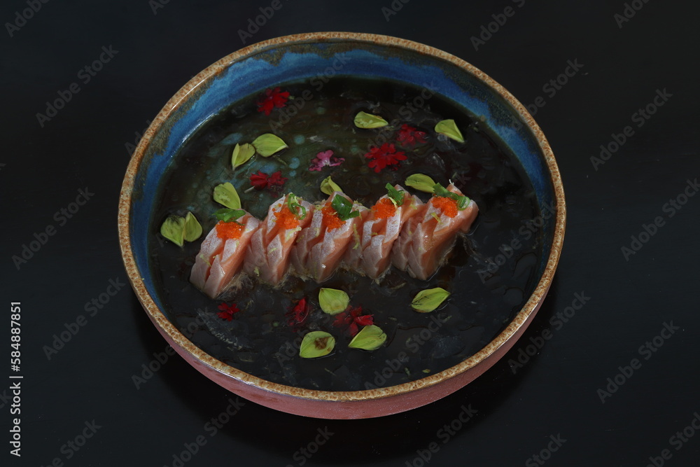 Sashimi / Japanese Food / Salmon Sashimi / Japanese Food / Salmon