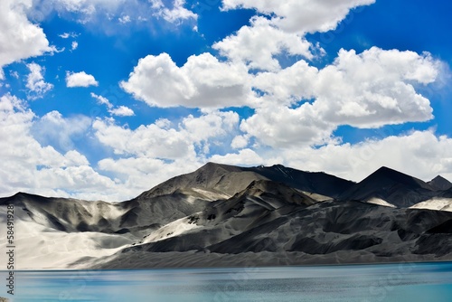Baisha Lake in Bulunkou Reservoir, Pamir Plateau, Xinjiang