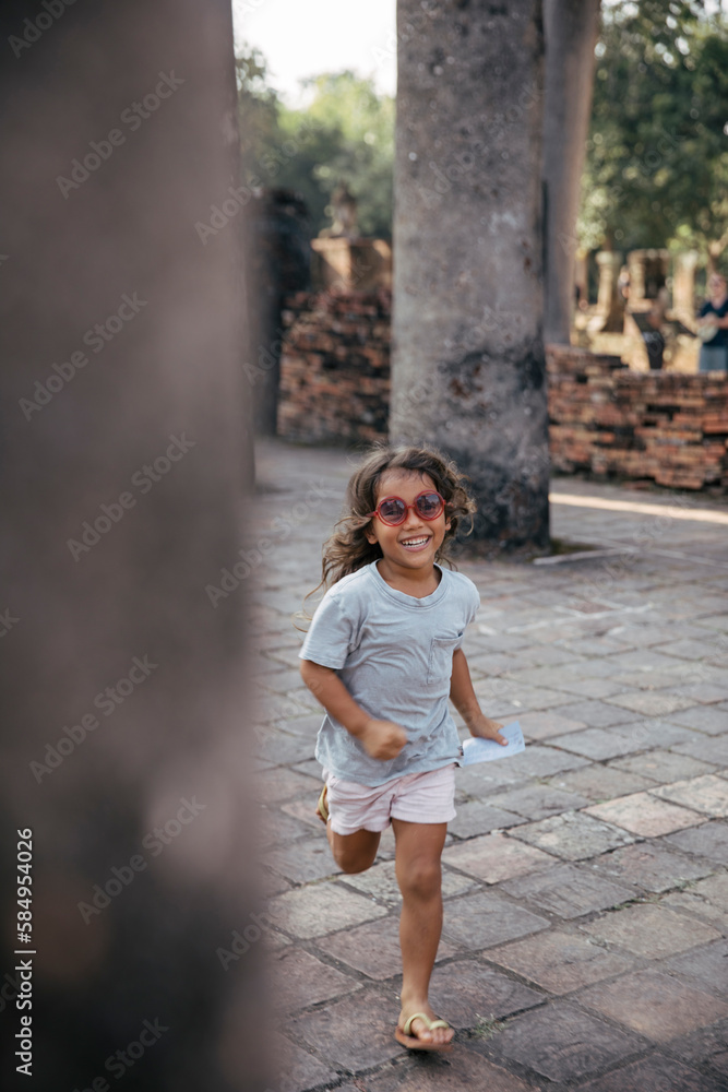 Family Explore Ancient City Family Explore Ancient City