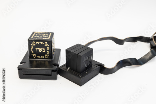 Jewish ritual objects, prayer vestments, Tefillin