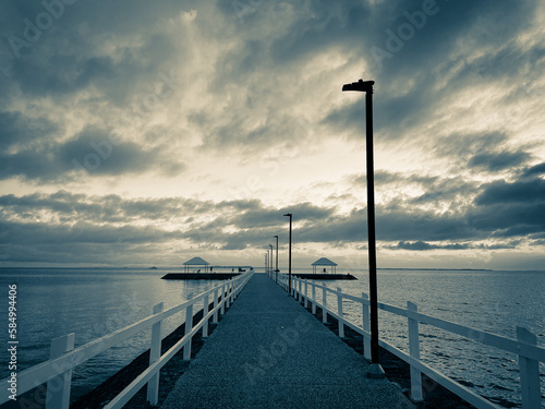 Pier at sunrise © Shammah