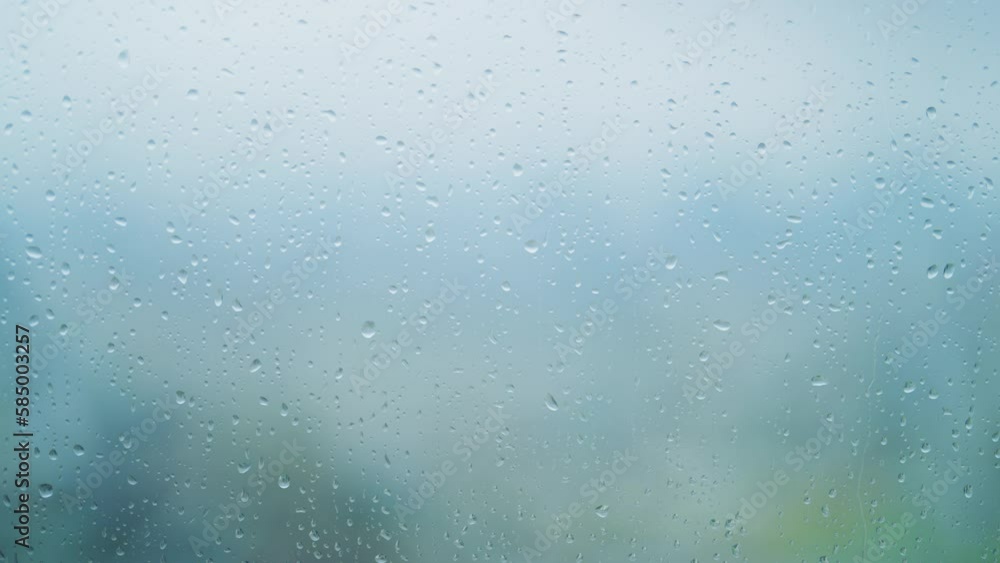 雨が滴る窓ガラスの動画 雨が滴る窓ガラスの動画