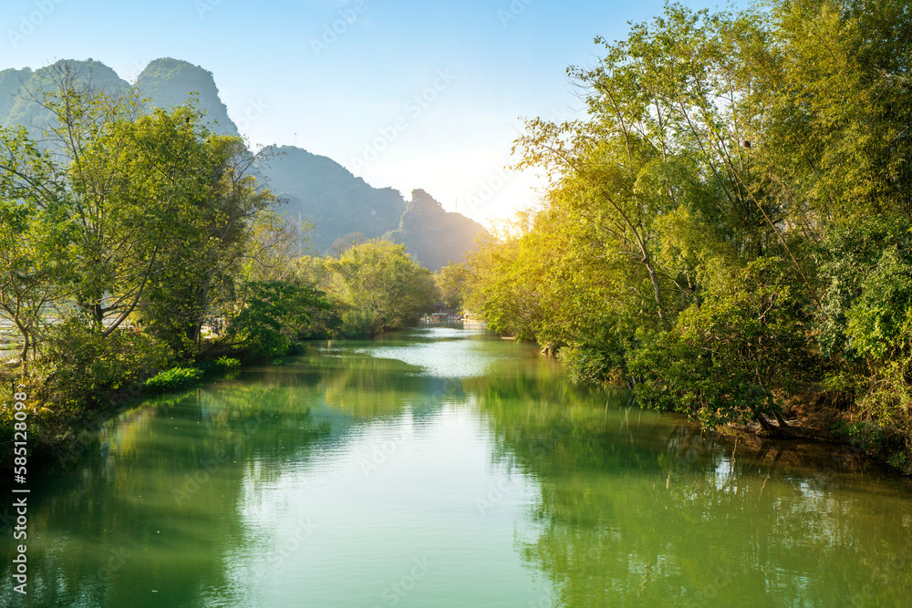The natural scenery of Yulong River in Yangshuo, Guangxi, China The natural scenery of Yulong River in Yangshuo, Guangxi, China