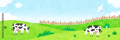 牛と草原の牧場風景 新緑の水彩背景イラスト