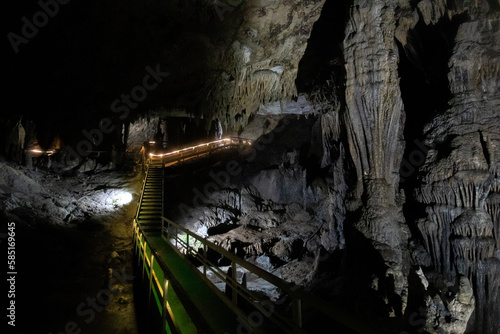 Lung Khuy cave in Ha Giang, Vietnam © LAMushom