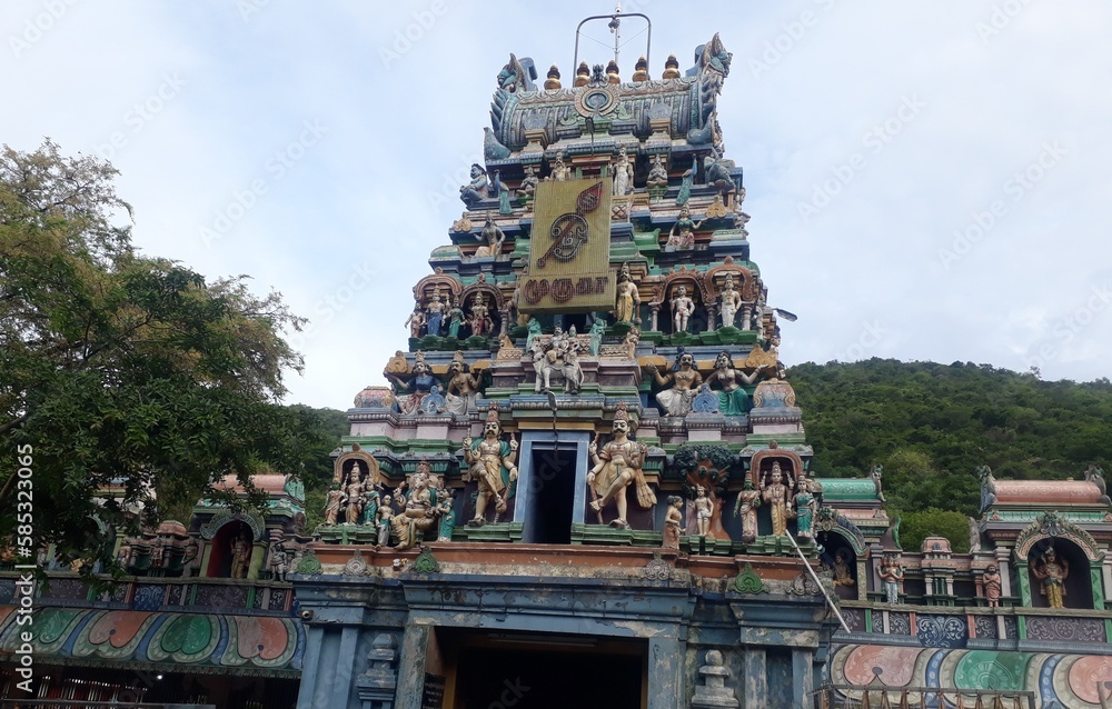 Thiruparangundram Sri Muruga temple 