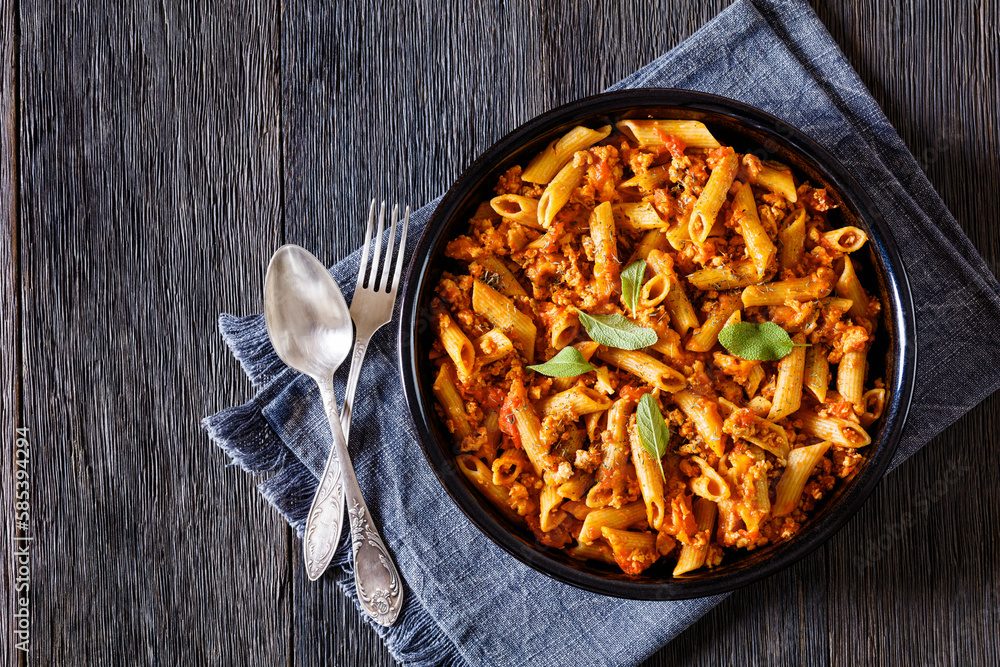 Whole wheat pasta bake with ground beef and cheese Whole wheat pasta bake with ground beef and cheese