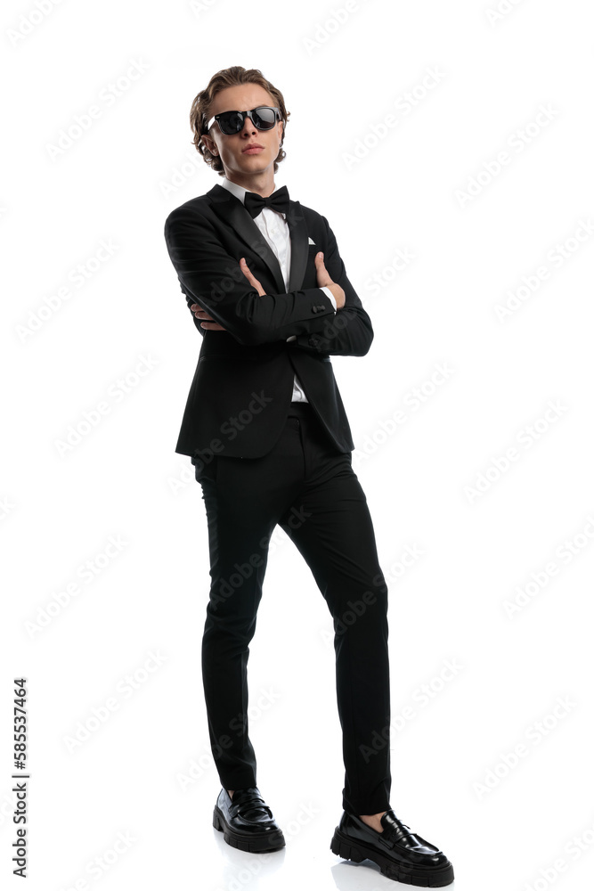 Fototapeta premium businessman posing with chin up and crossed arms