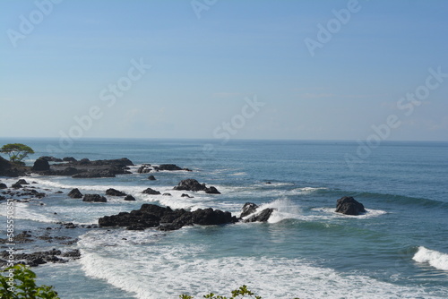 Waves breaking in the stones 