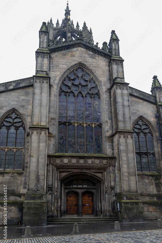 The entrance to St Giles Cathedral (founded in 1124)