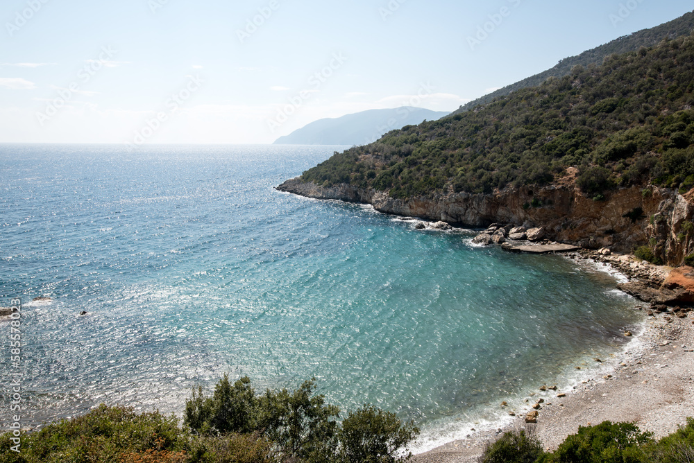 Mittelmeer Küstenlinie und Strand auf Insel Alonnisos Griechenland