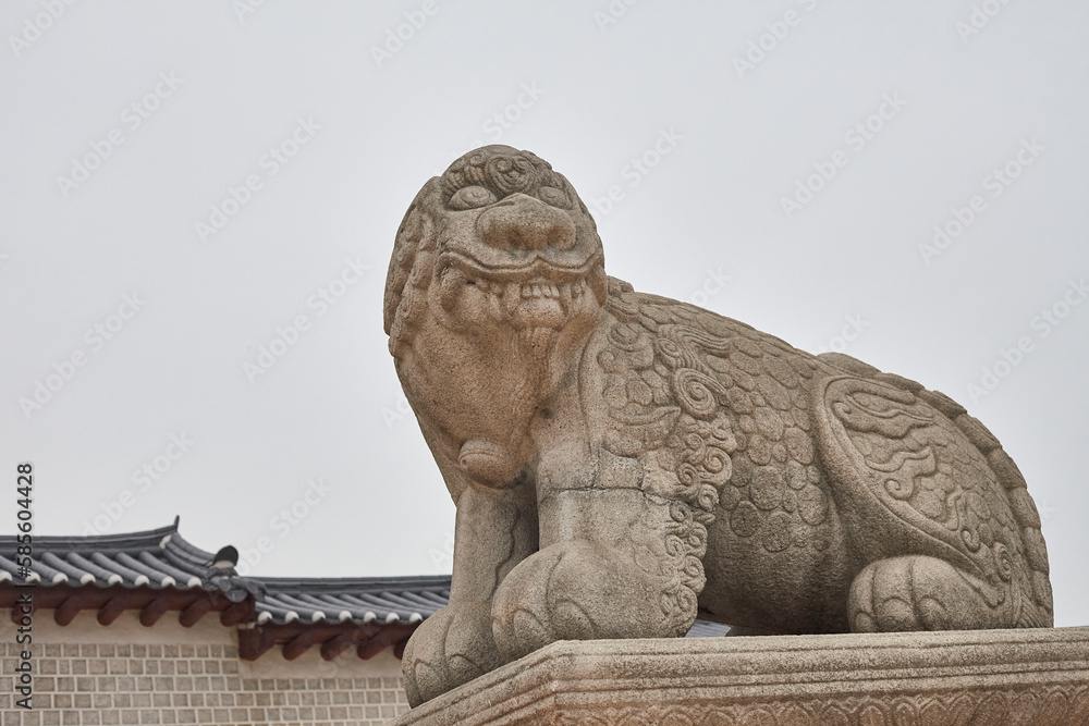 stone lion statue