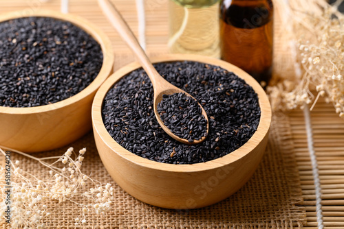 Black sesame seed and oil, Food ingredients in Asian cuisine