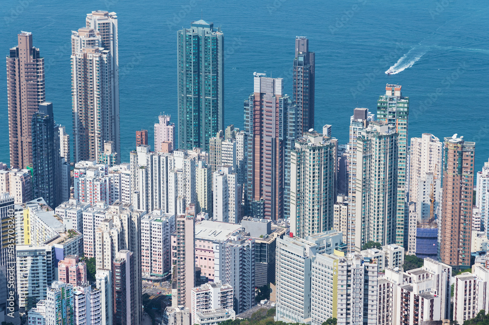 Naklejka premium Aerial view of downtown district of Hong Kong city