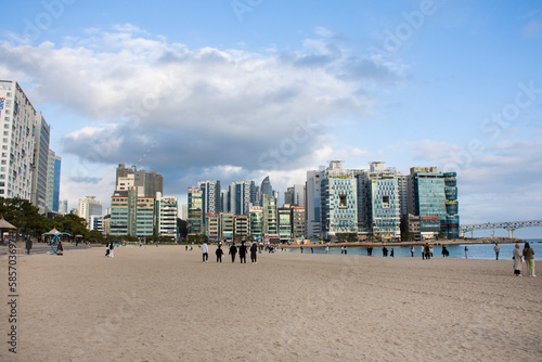 View landscape and sea ocean for korean people and foreign travelers travel visit and rest relax at Gwangalli and Gwangan sand beach park at Suyeong gu city on February 18, 2023 in Busan, South Korea © tuayai