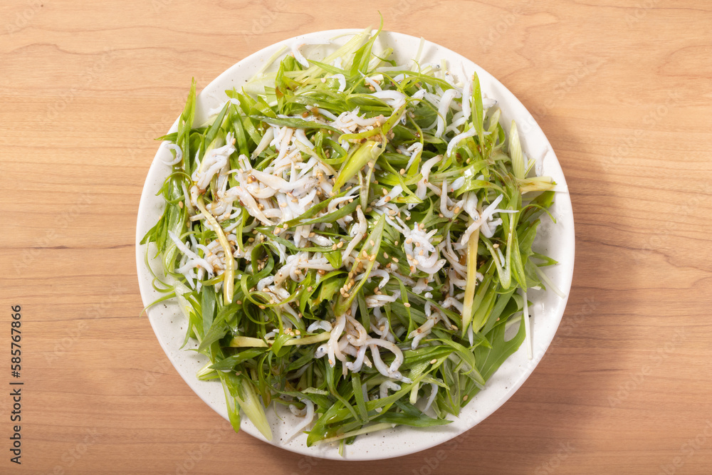 九条ねぎと釜揚げしらすのサラダ