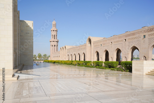 Große Sultan Qabus Moschee von Muscat im Sultanat von Oman.