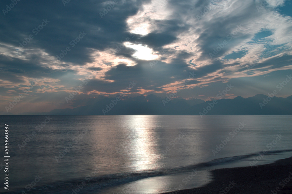 Fototapeta premium Beautiful sunset on the coast of the Mediterranean sea