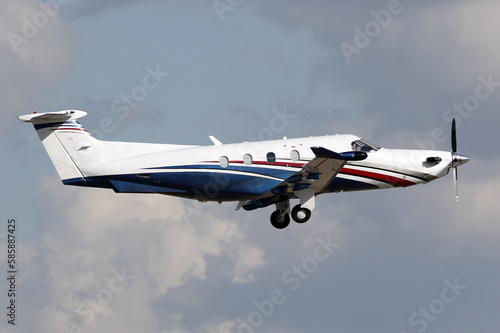 Photography PC-12 Private Plane - Taking off from Atlanta Peachtree DeKalb Airport