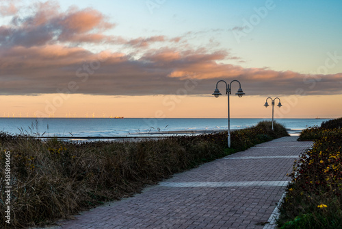 Wintersparziergang am Strand